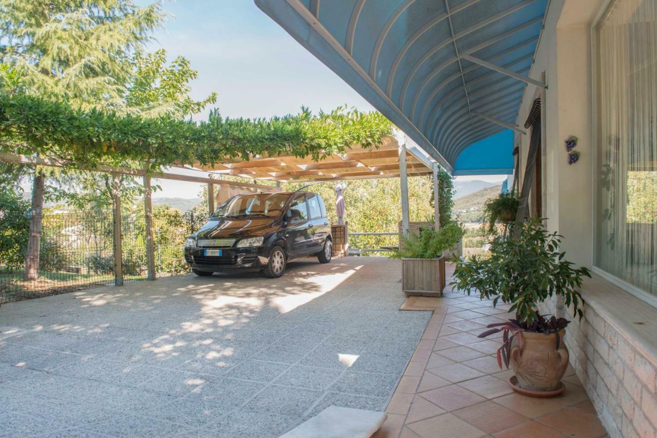 Residenza Eda Apartment Corciano Bagian luar foto